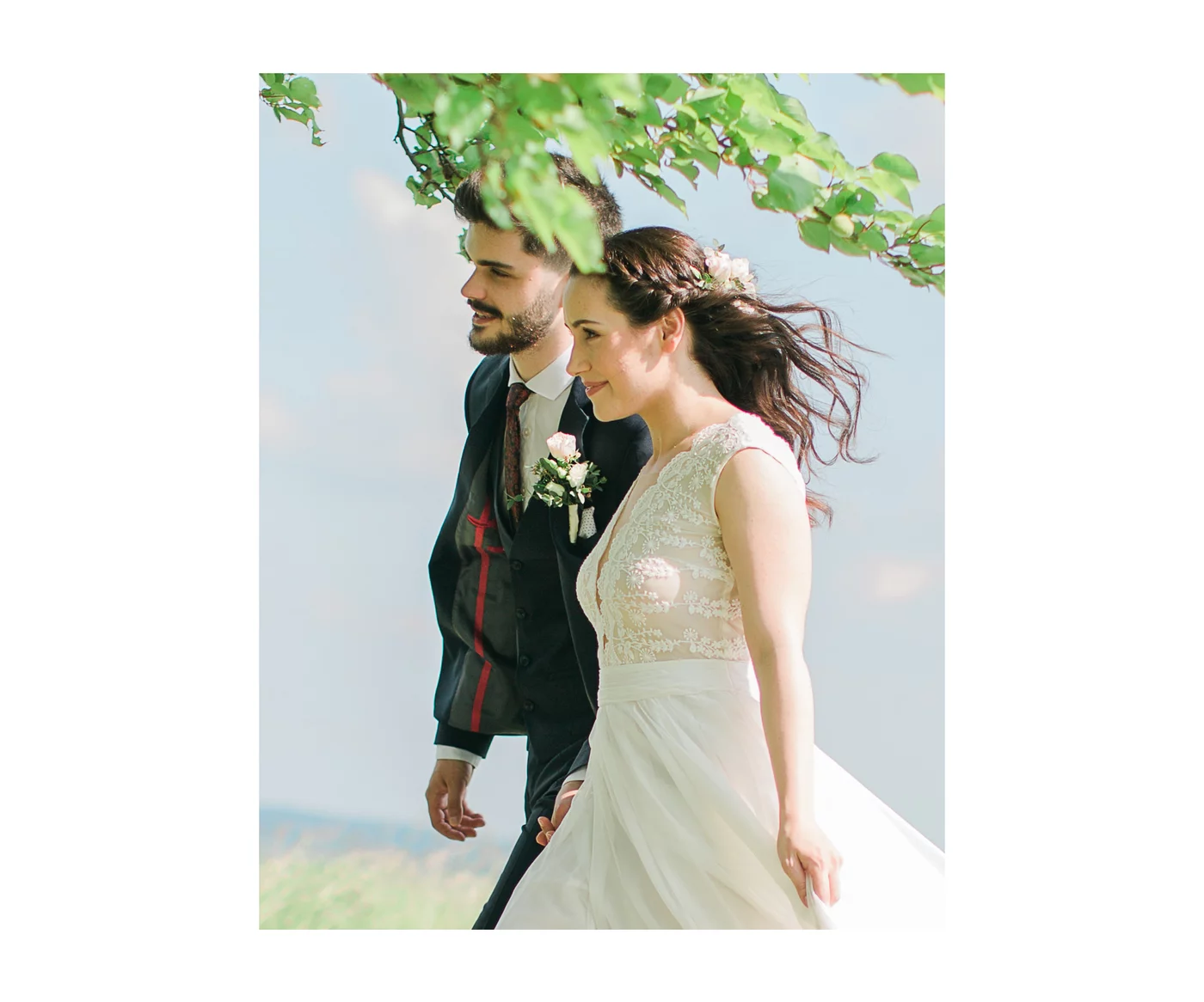 svadobny fotograf Bratislava, fotograf na svadbu, svadobne fotenie, boho bride, nevesta a ženích svadobne fotenie
